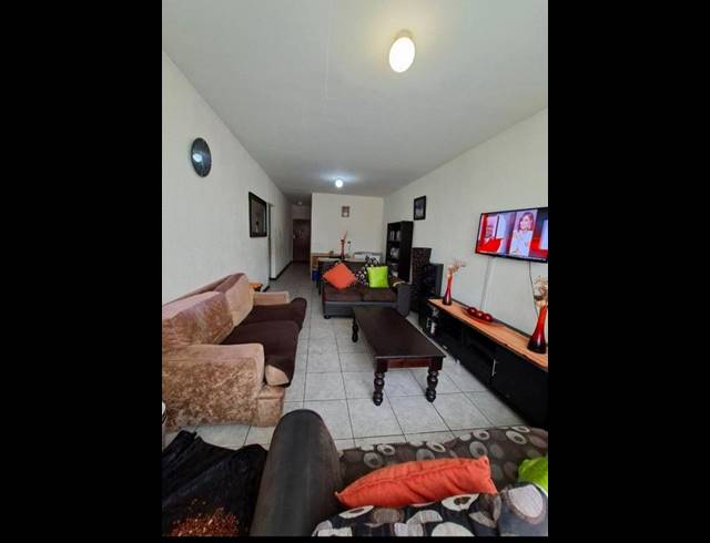 2 BEDROOM APARTMENT FOR SALE IN ELSBURG